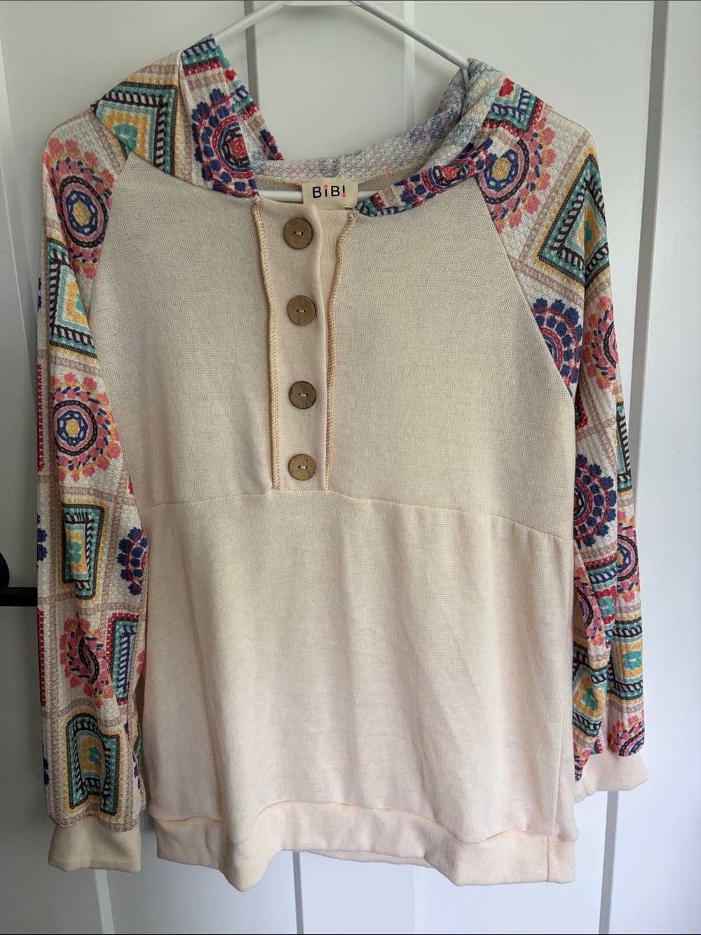 BiBi Cream Hoodie with Multicolor Boho Sleeves size small new!